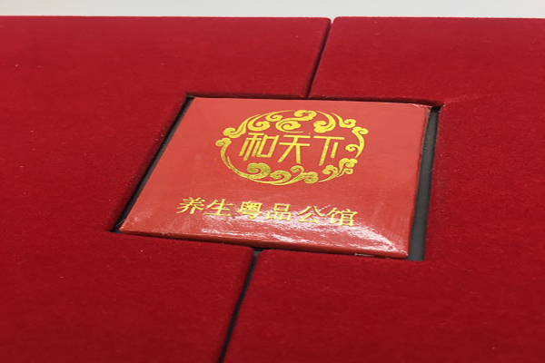 上海化妝品包裝盒高檔定制印刷效率榜單出爐！上海高效率的印刷公司排名靠前！